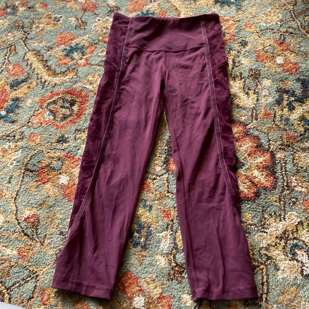 Size 4 girls lululemmon leggings